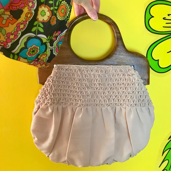 Vintage Handbags - Vintage 70s Bermuda bag purse wooden top handles